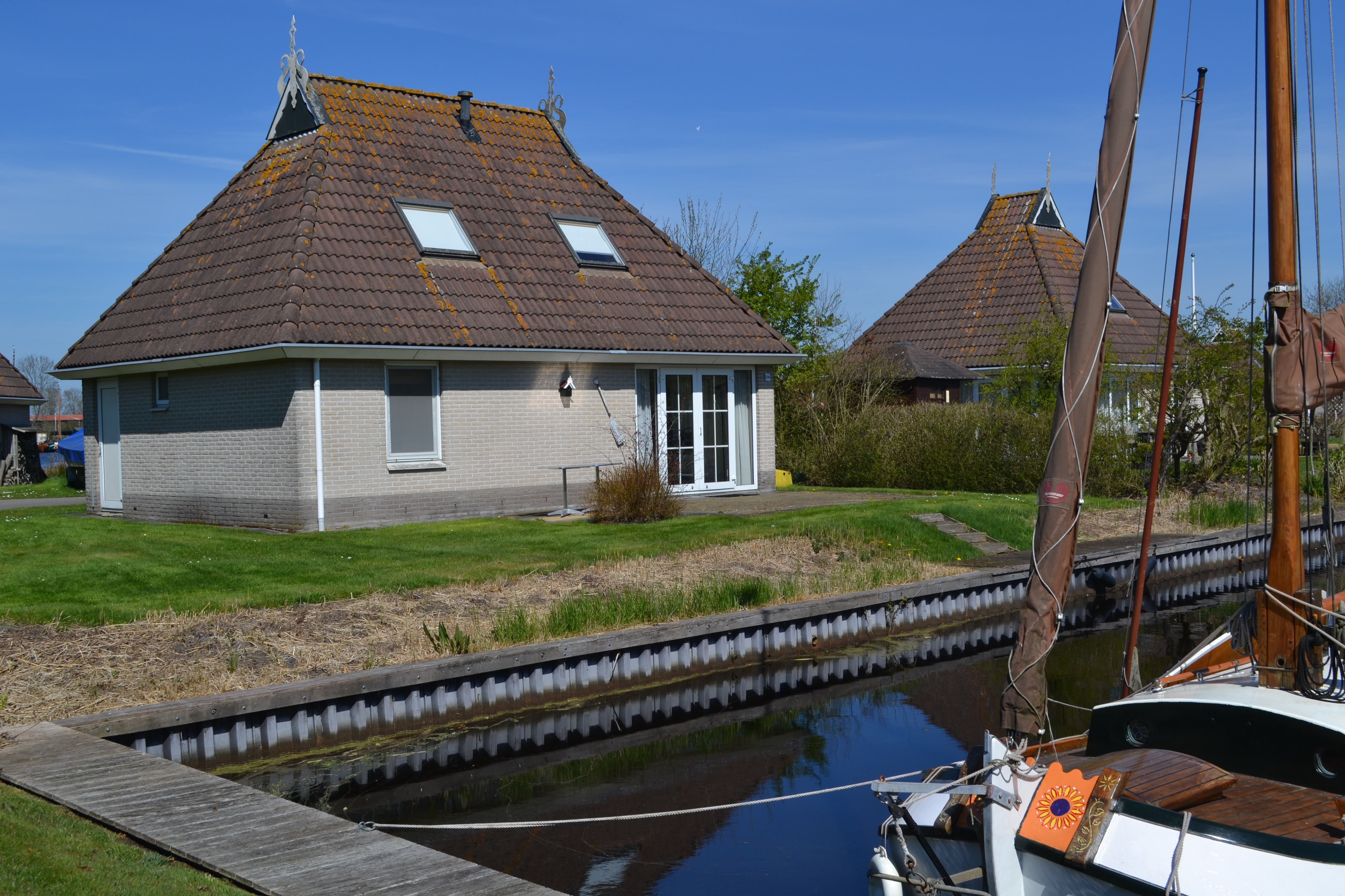 Recreatiewoning aan binnenhaven, Eiland Pompebl&ecirc;d